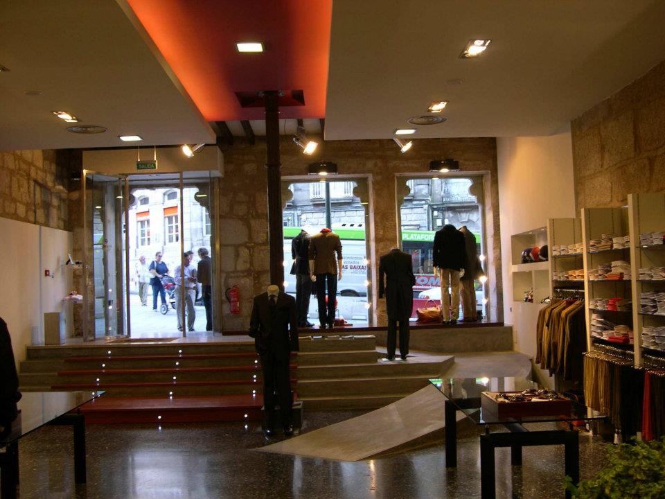 Reforma tienda ropa Santano - Vigo